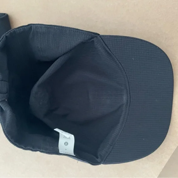 Lululemon Black Cap with Bow Detail - Picture 4 of 5